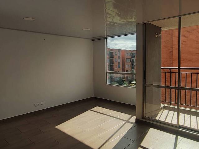 Apartamento para Alquiler en Madrid - 4