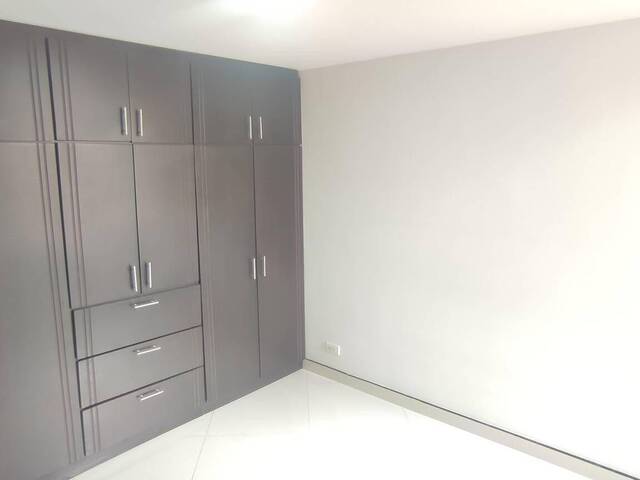 Apartamento para Venta en Madrid - 5