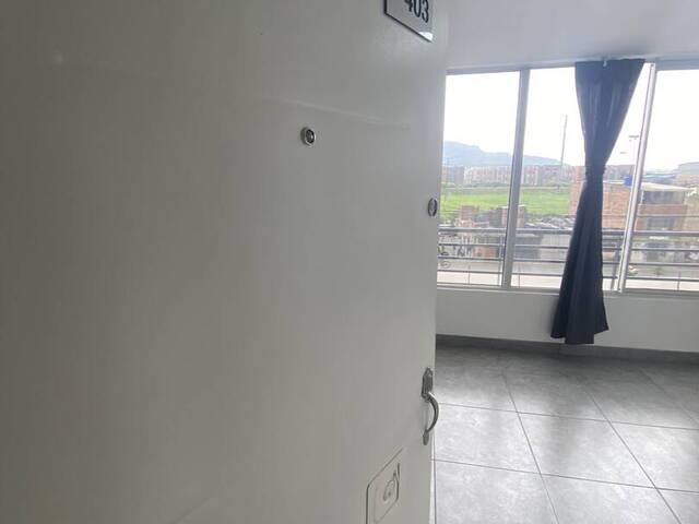 Apartamento para Alquiler en Madrid - 2