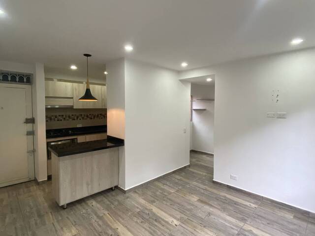 #4151 - Apartamento para Alquiler en Bogotá - DC