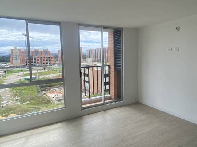 #4166 - Apartamento para Alquiler en Madrid - CUN