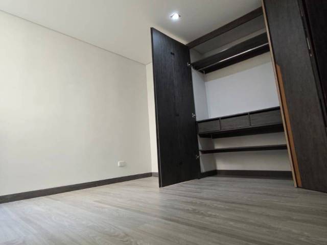 #4172 - Apartamento para Alquiler en Bogotá - DC