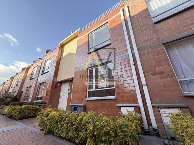 #4237 - Casa para Venta en Madrid - CUN - 1